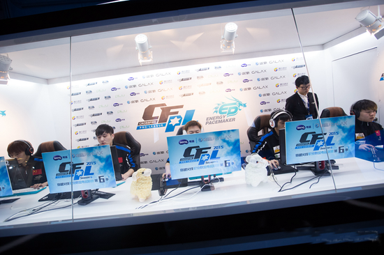 的国际泳池 的国际泳池