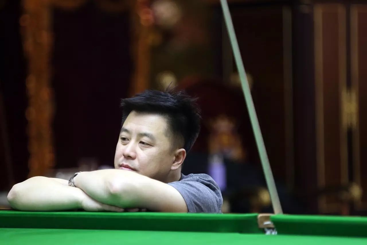 被打成打板 被打成打板